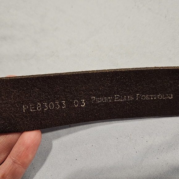 Perry Ellis men's dark brown leather belt - Picture 10 of 11
